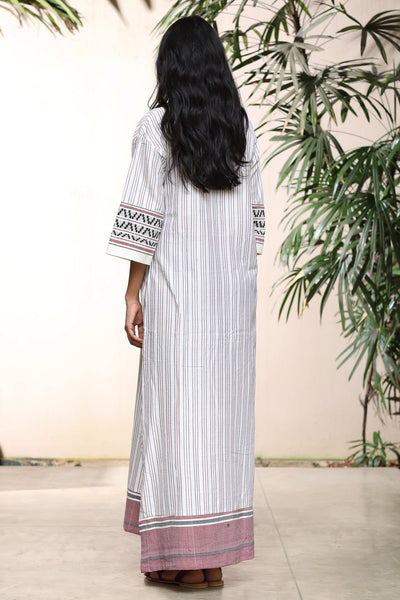 Long White Tunic Dress - Indian Clothing in Denver, CO, Aurora, CO, Boulder, CO, Fort Collins, CO, Colorado Springs, CO, Parker, CO, Highlands Ranch, CO, Cherry Creek, CO, Centennial, CO, and Longmont, CO. Nationwide shipping USA - India Fashion X