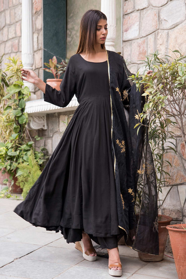 Traditional Leaning Black Cotton Mul Anarkali Set Indian Clothing in Denver Co and Aurora Co India Fashion x Xs